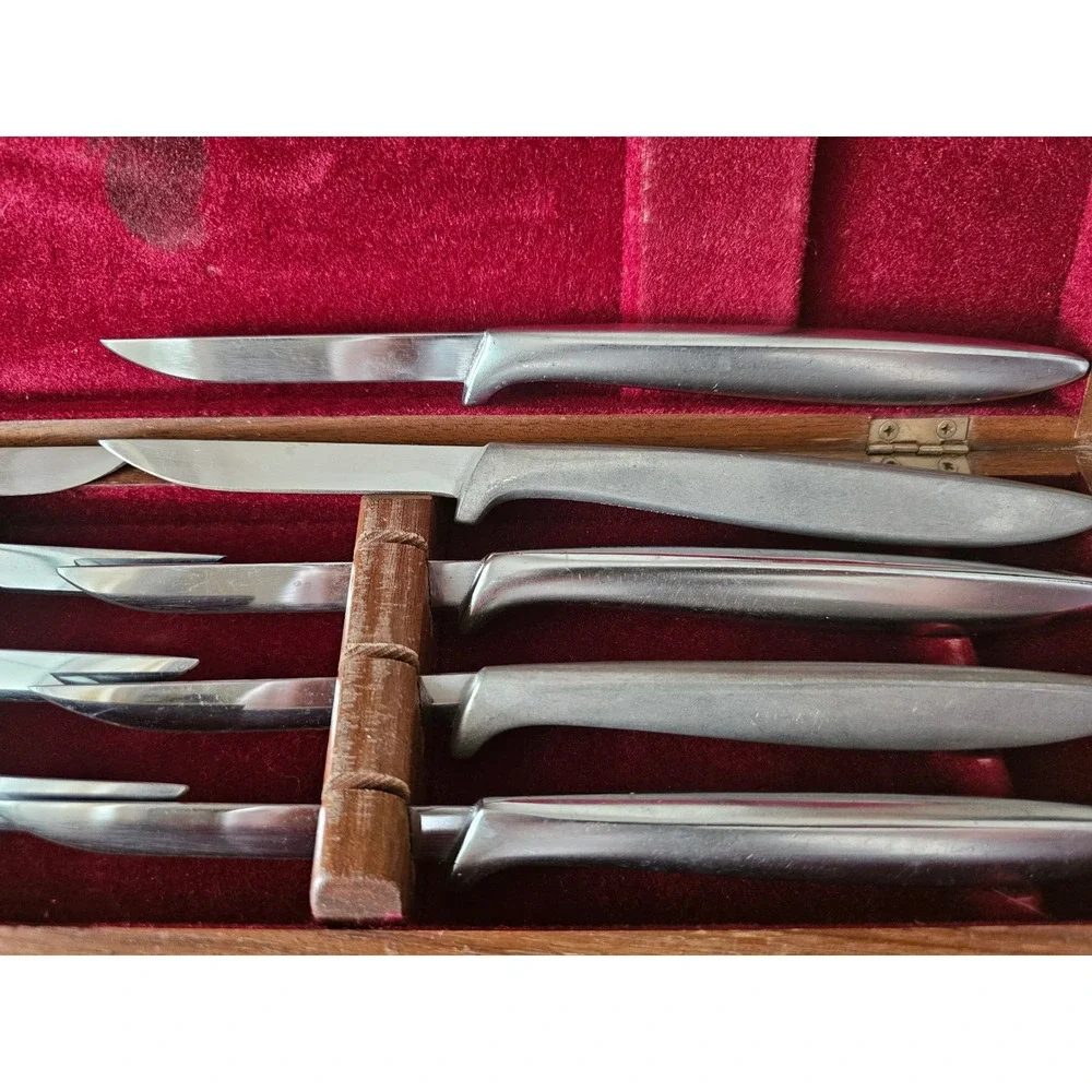 Gerber Miming Blades Steak Knife Set Vintage Solid Walnut Case 9 Piece MCM